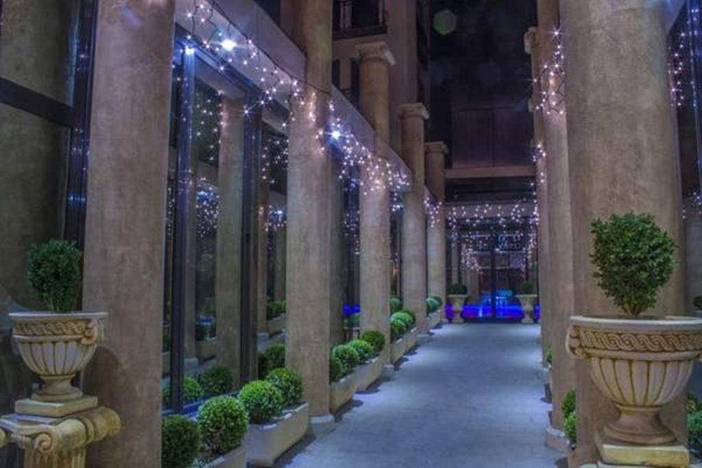 Hotel Bulevard Hunedoara Dış mekan fotoğraf