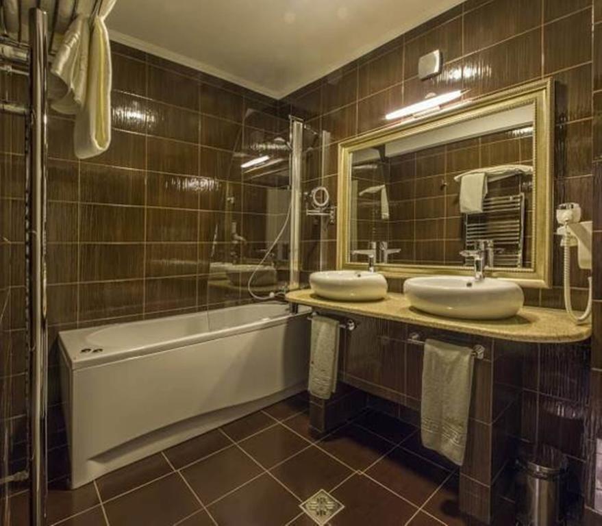 Hotel Bulevard Hunedoara Dış mekan fotoğraf
