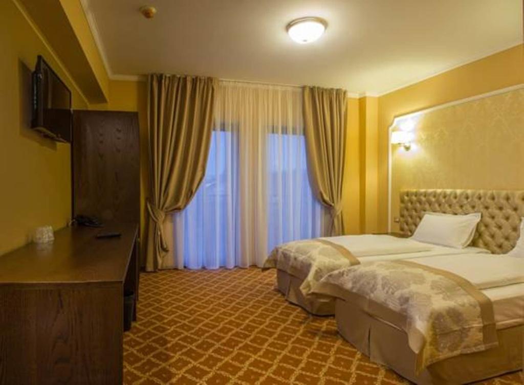 Hotel Bulevard Hunedoara Dış mekan fotoğraf